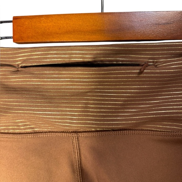 VSX Victoria Secret Essential Shine Pocket Leggings women size large brown gold - Picture 12 of 17